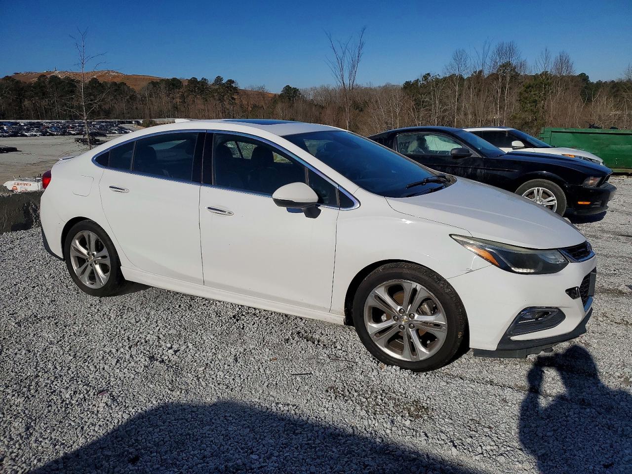 2017 CHEVROLET CRUZE PREMIER photo 4
