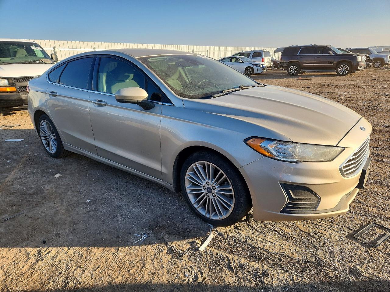 2019 FORD FUSION SE photo 7