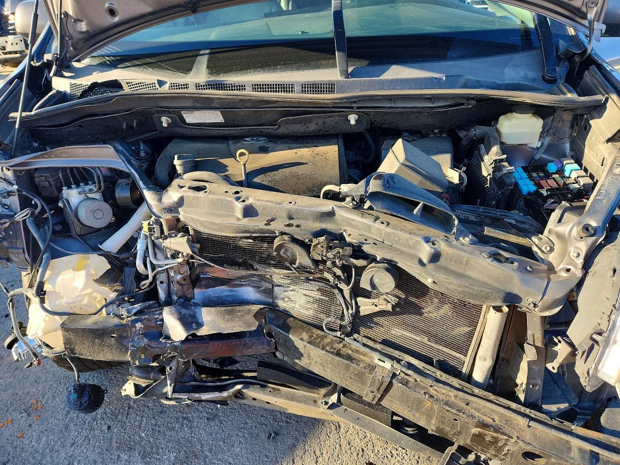 2017 TOYOTA SIENNA photo 23