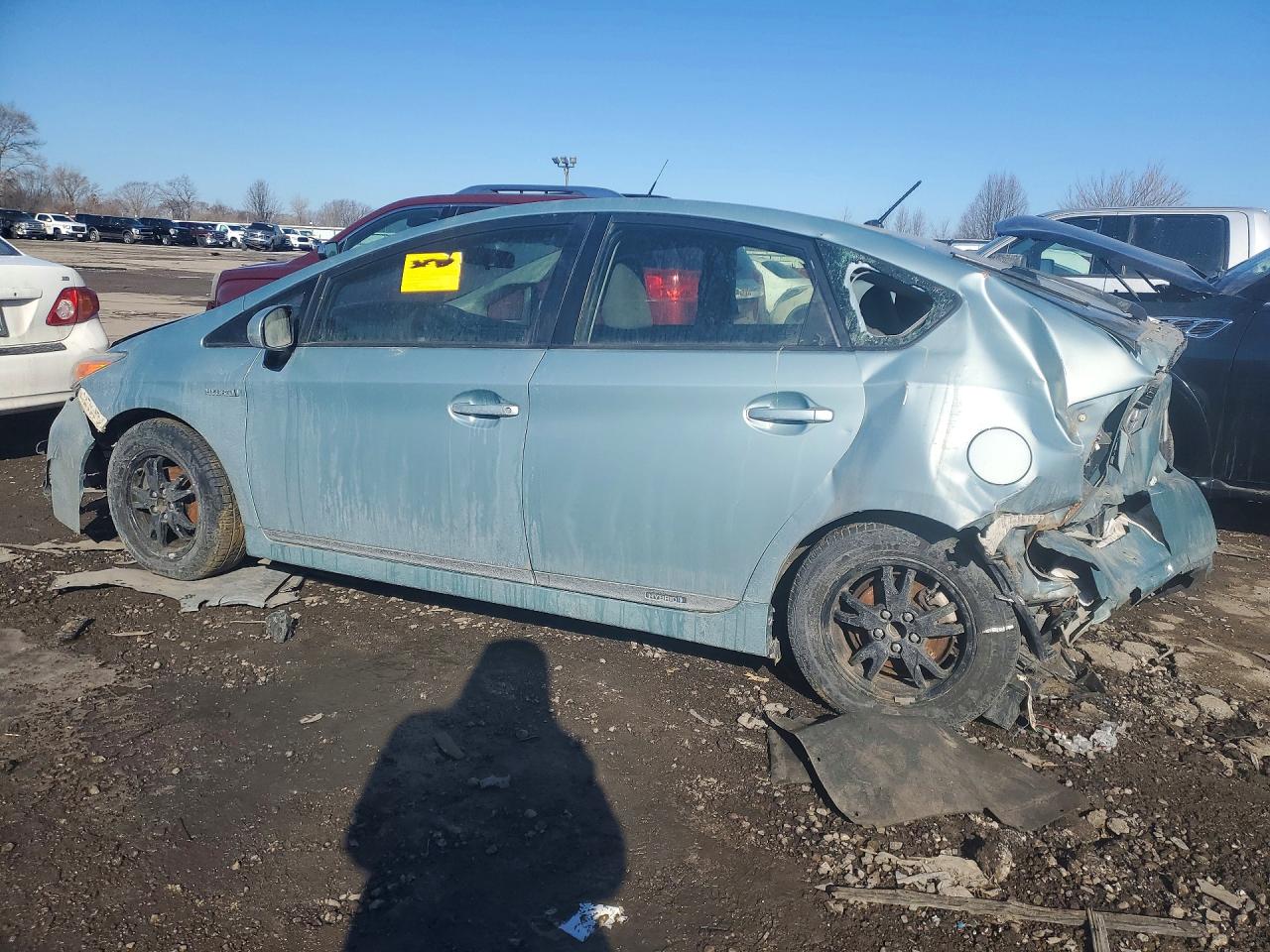 2014 TOYOTA PRIUS TWO photo 4