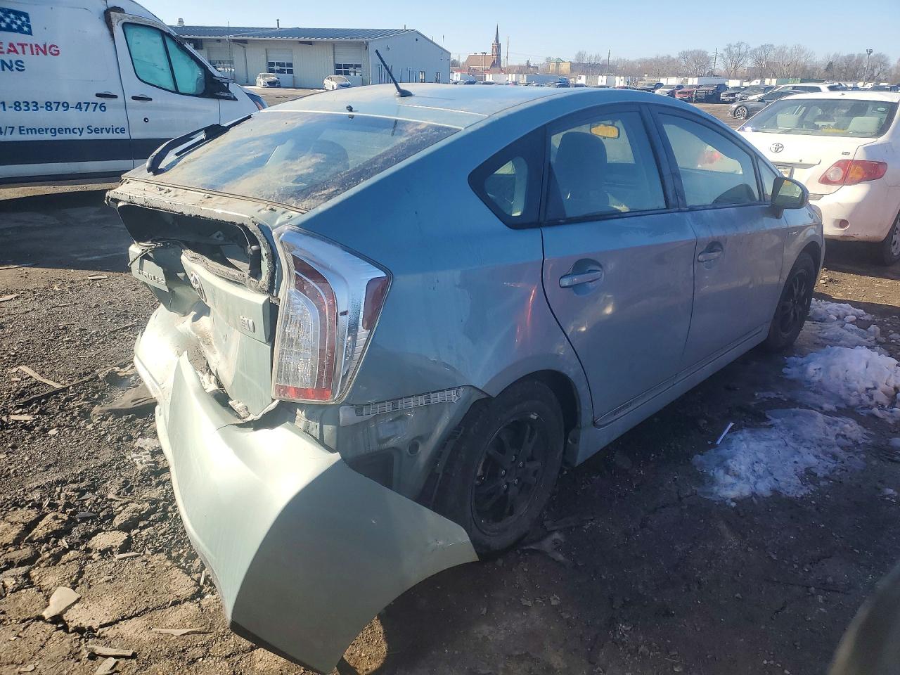 2014 TOYOTA PRIUS TWO photo 7