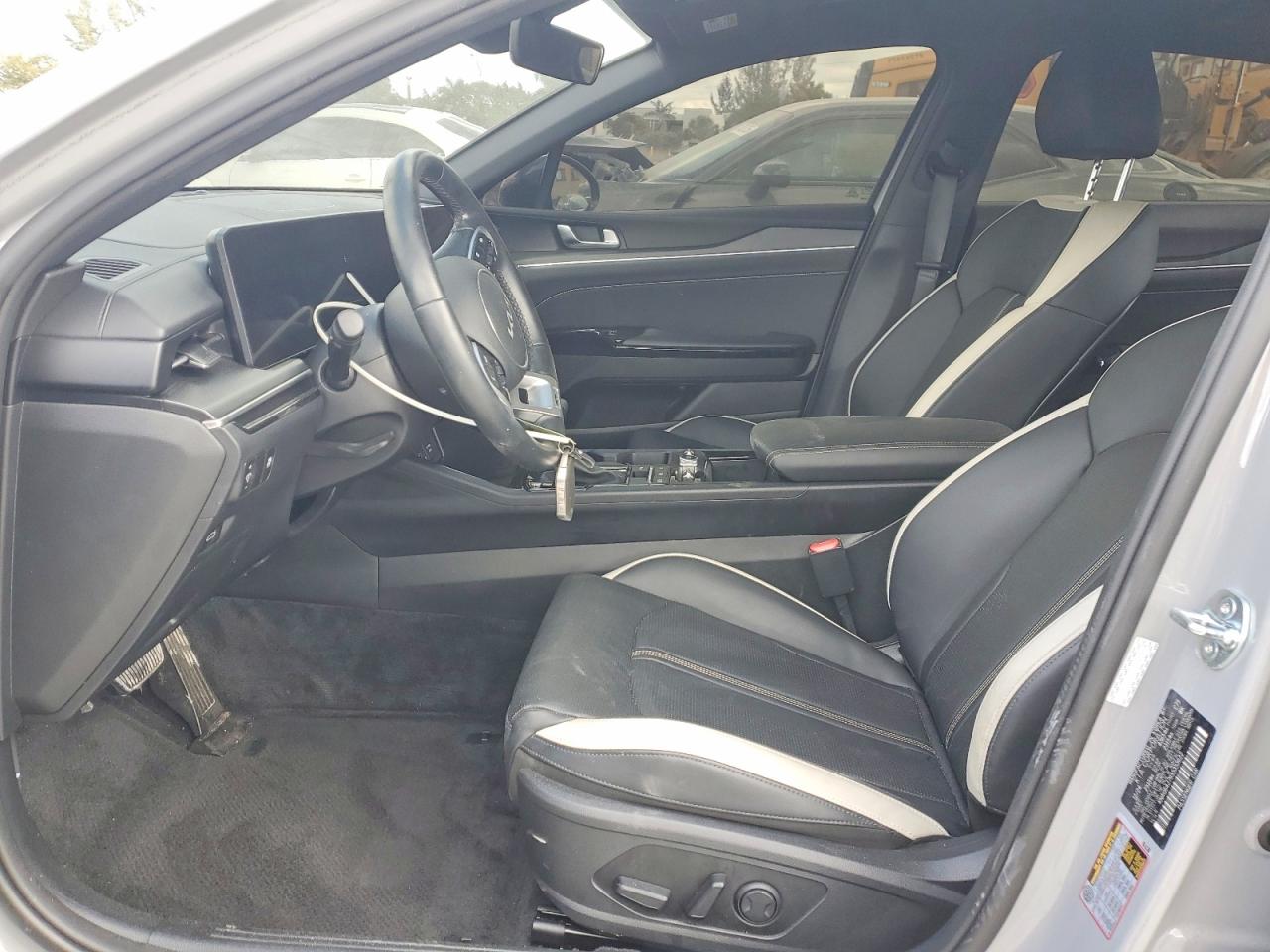 2025 KIA K5 photo 19