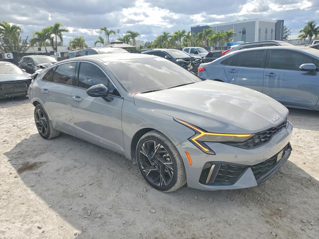 2025 KIA K5 photo 10