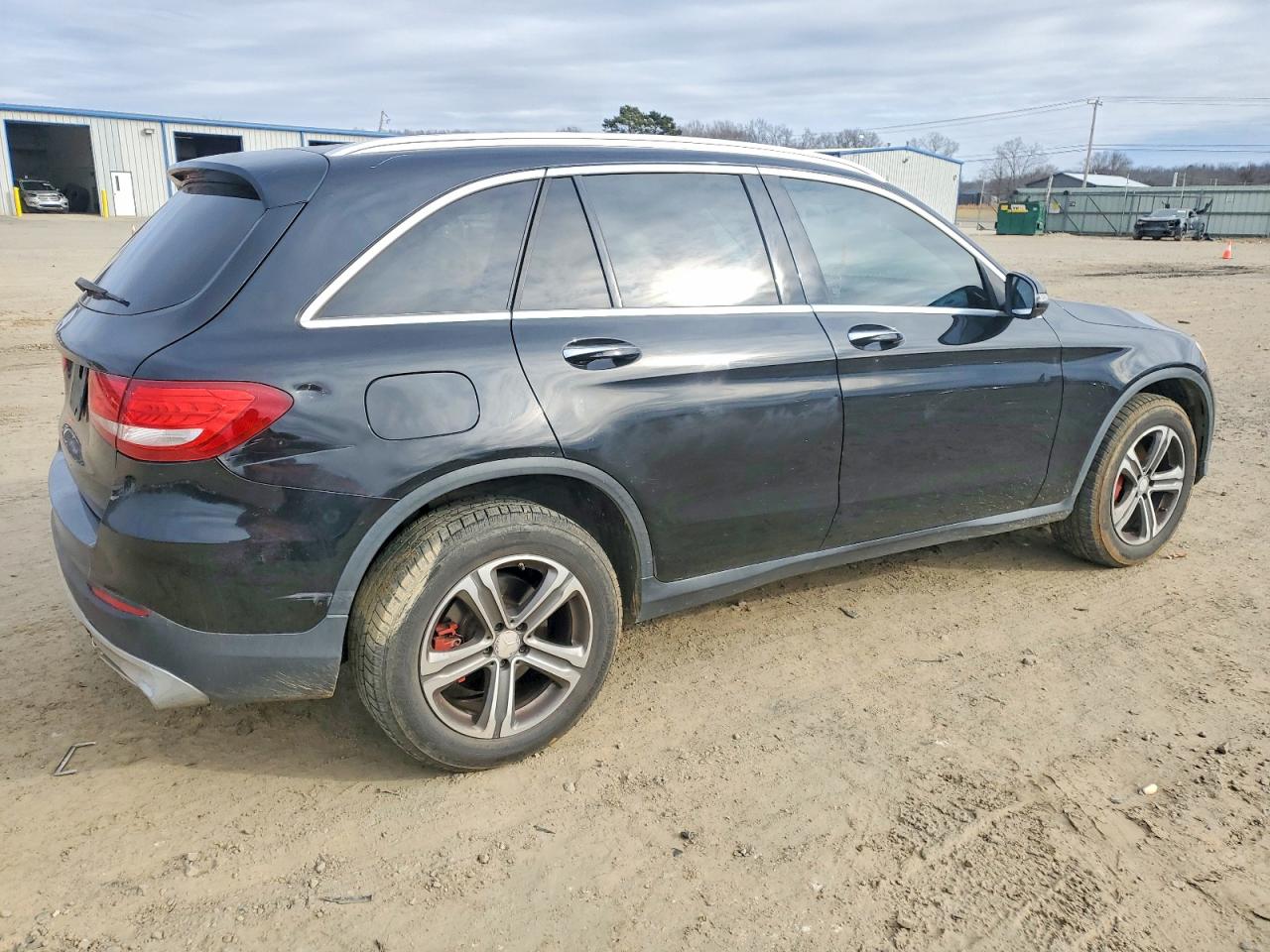 2017 MERCEDES-BENZ GLC 300 photo 5