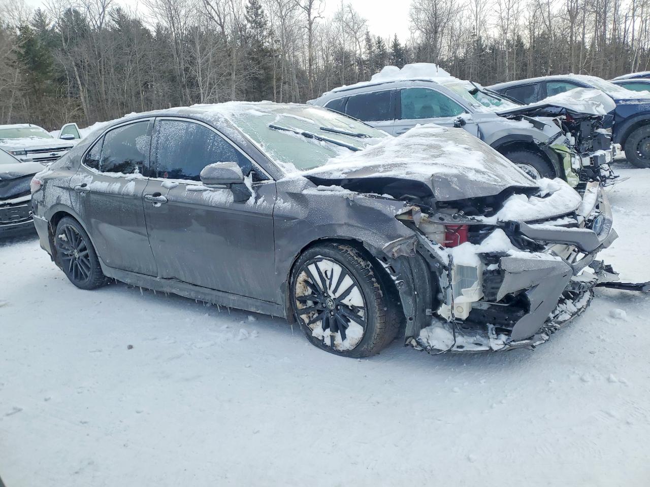 2022 TOYOTA CAMRY XSE photo 7
