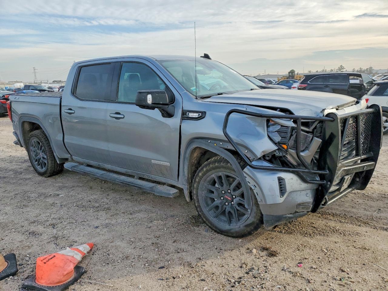 2025 GMC SIERRA K1500 ELEVATION photo 7