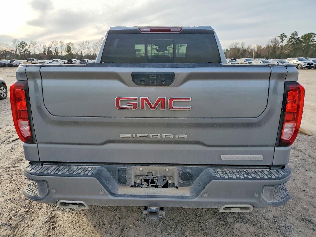 2025 GMC SIERRA K1500 ELEVATION photo 11