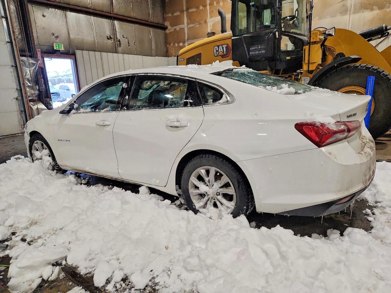 2020 CHEVROLET MALIBU LT photo 3