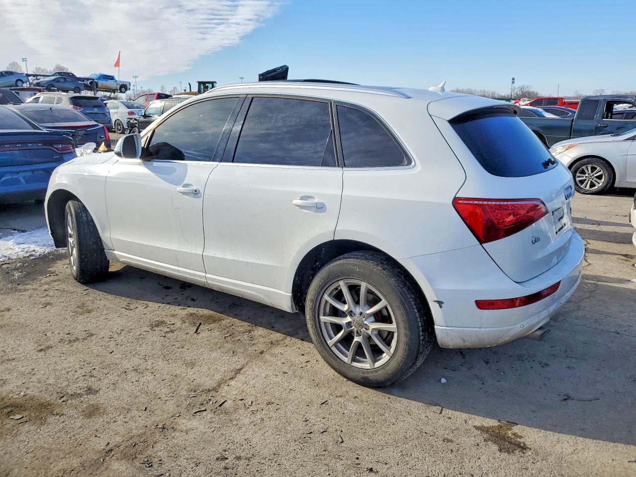 2012 AUDI Q5 PREMIUM PLUS photo 2