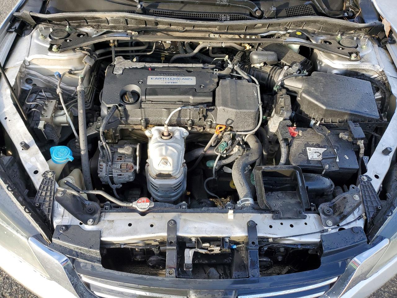 2015 HONDA ACCORD SPORT photo 21
