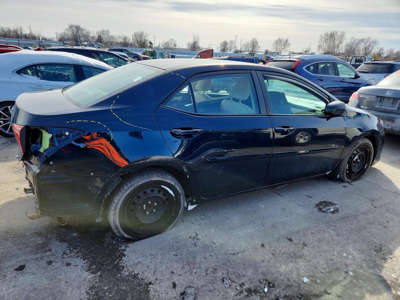 2018 TOYOTA COROLLA L photo 7