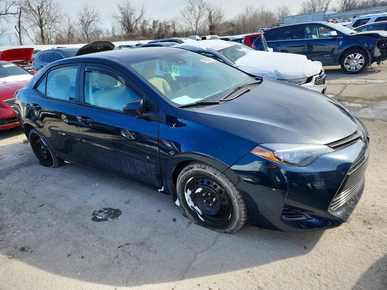 2018 TOYOTA COROLLA L photo 10