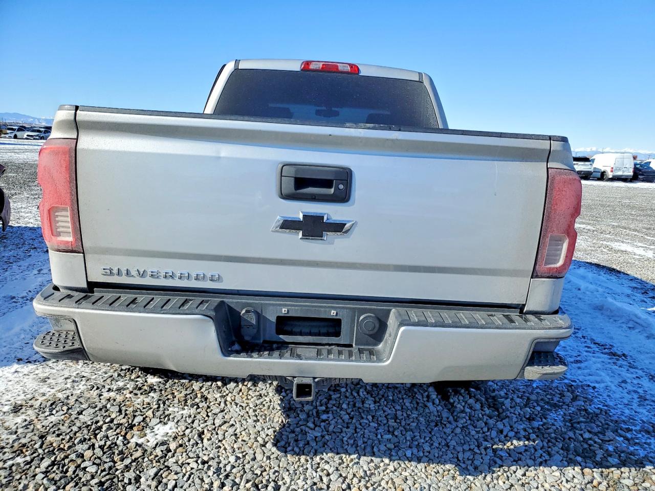 2018 CHEVROLET SILVERADO K1500 CUSTOM photo 6
