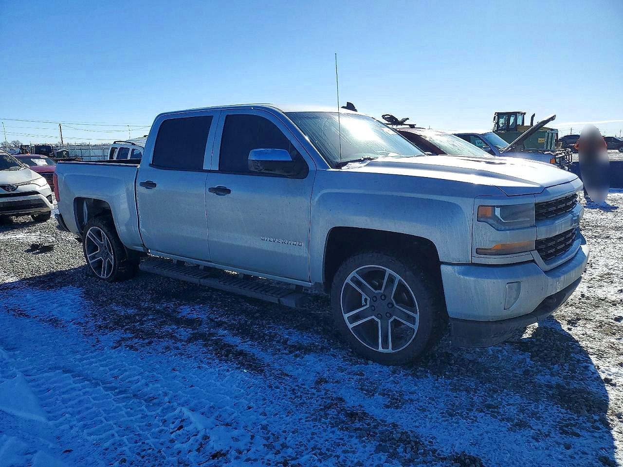2018 CHEVROLET SILVERADO K1500 CUSTOM photo 4