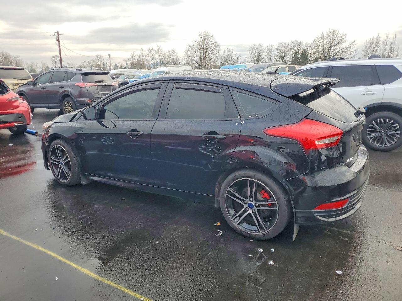 2017 FORD FOCUS ST photo 2
