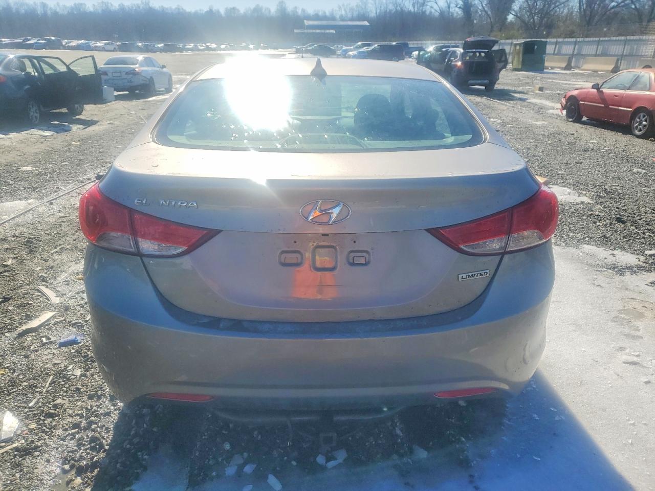 2013 HYUNDAI ELANTRA LIMITED photo 11