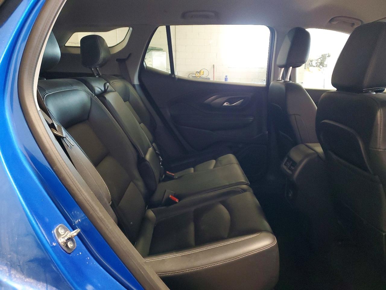 2024 GMC TERRAIN SLT photo 20