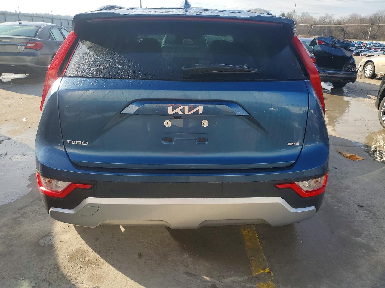 2024 KIA NIRO EX photo 6