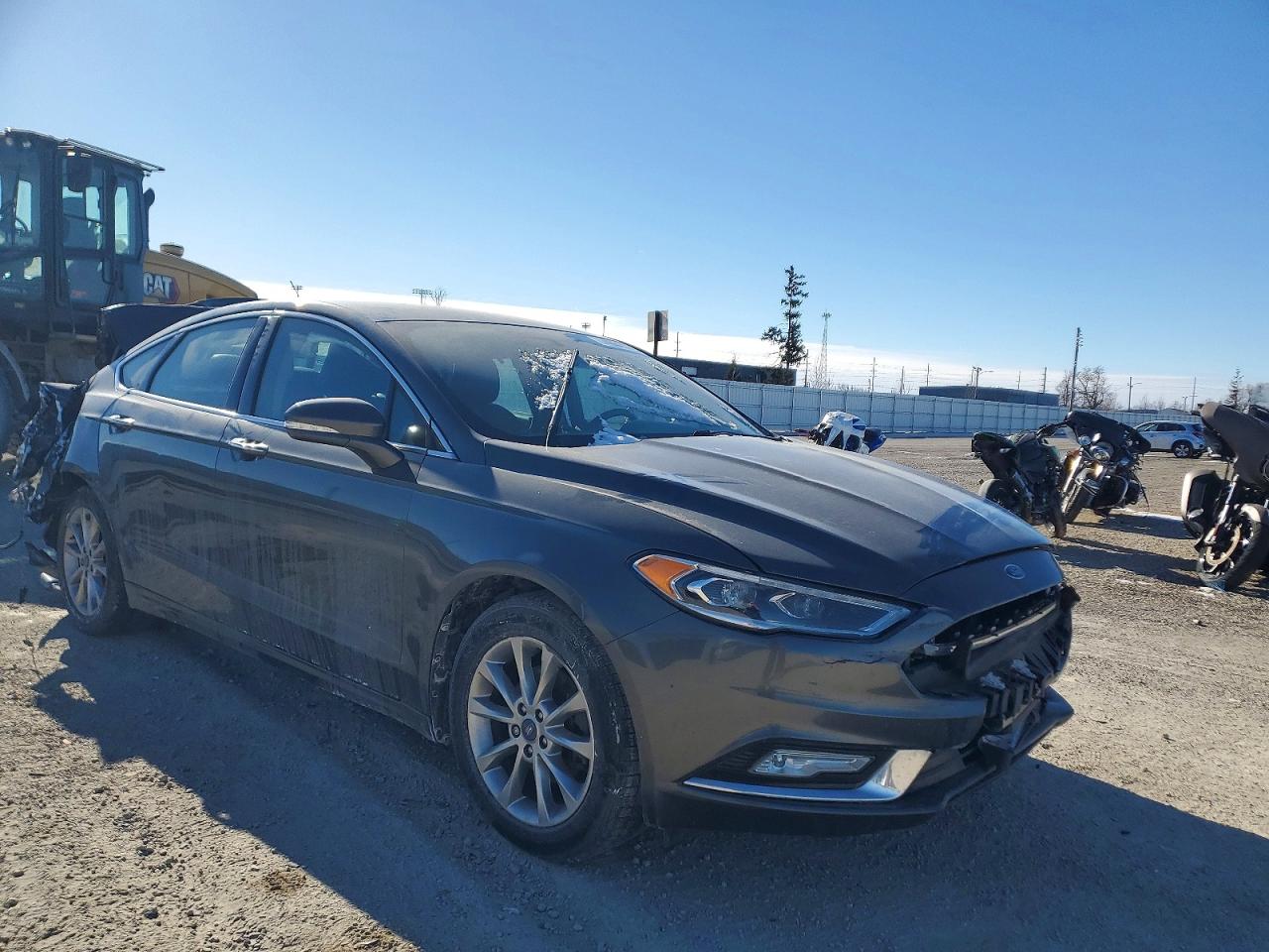 2017 FORD FUSION photo 4
