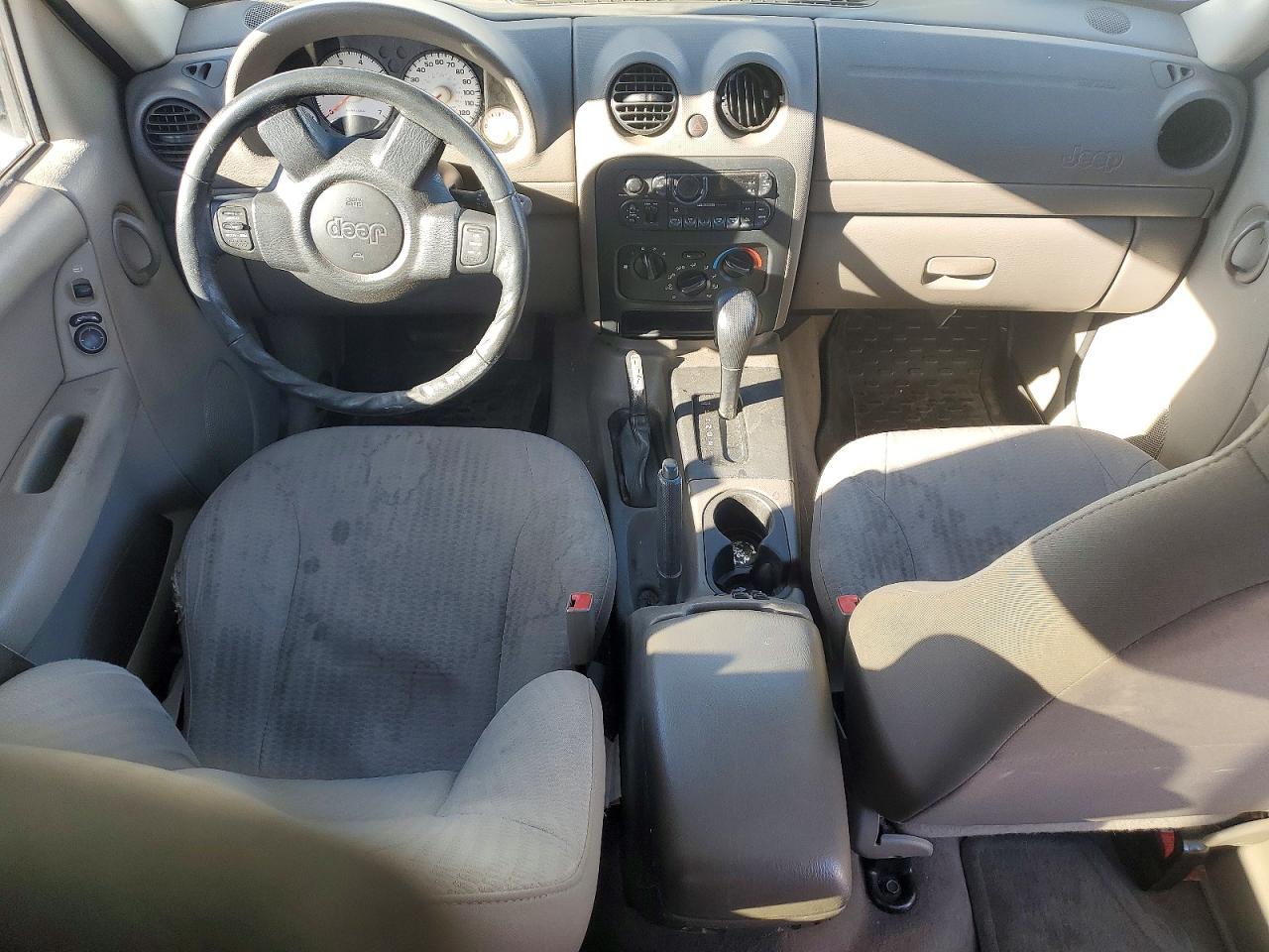 2003 JEEP LIBERTY SPORT photo 15