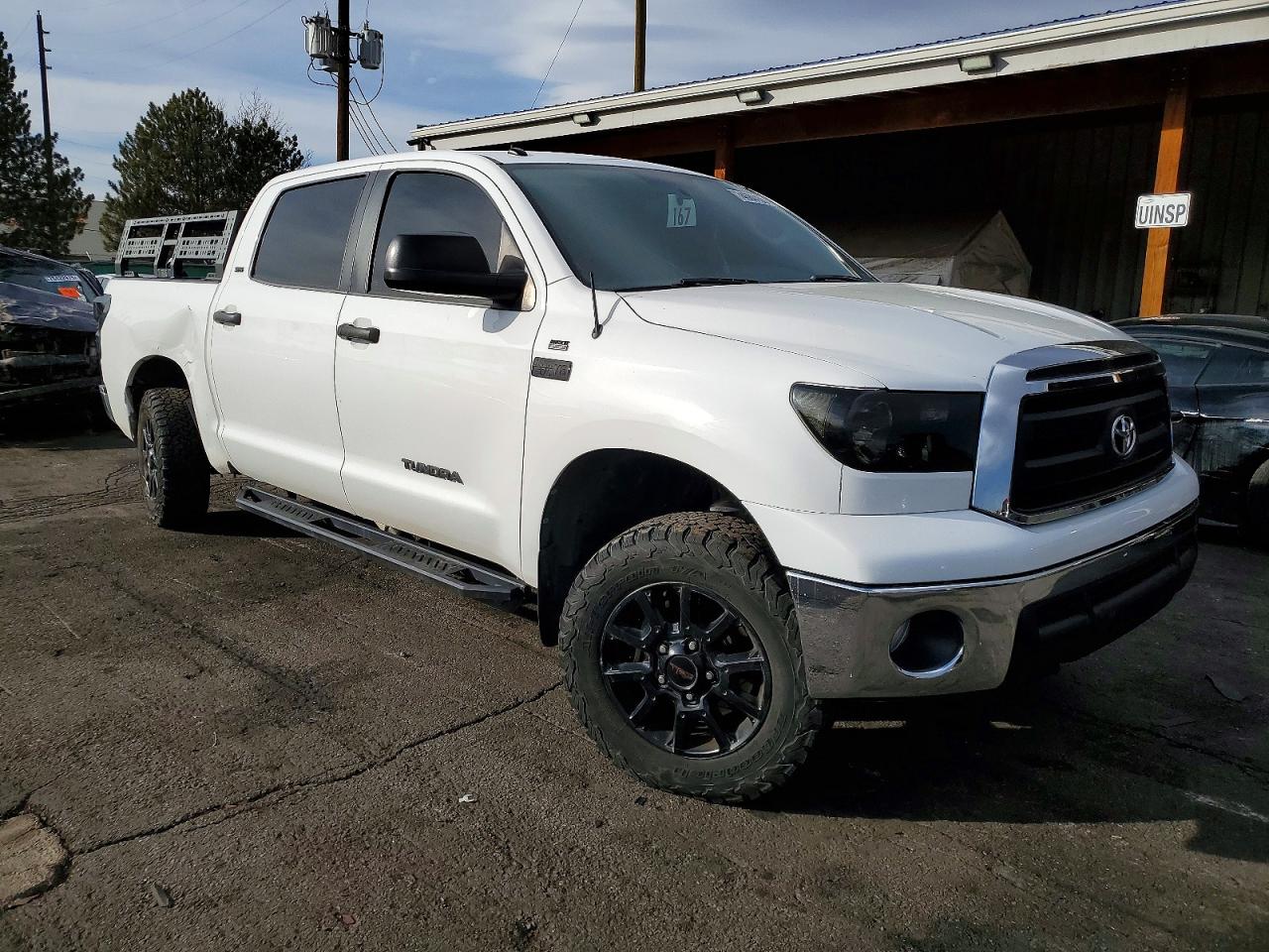 2013 TOYOTA TUNDRA CREWMAX SR5 photo 10