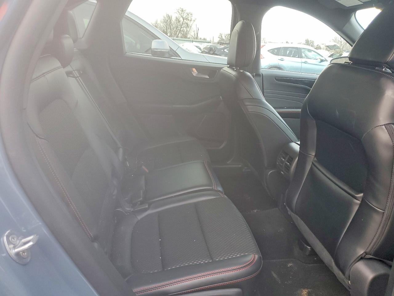 2025 FORD ESCAPE ST LINE photo 11