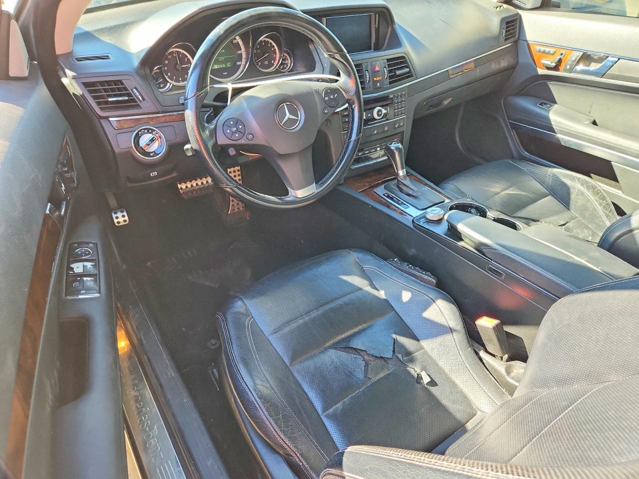 2010 MERCEDES-BENZ E 350 photo 15