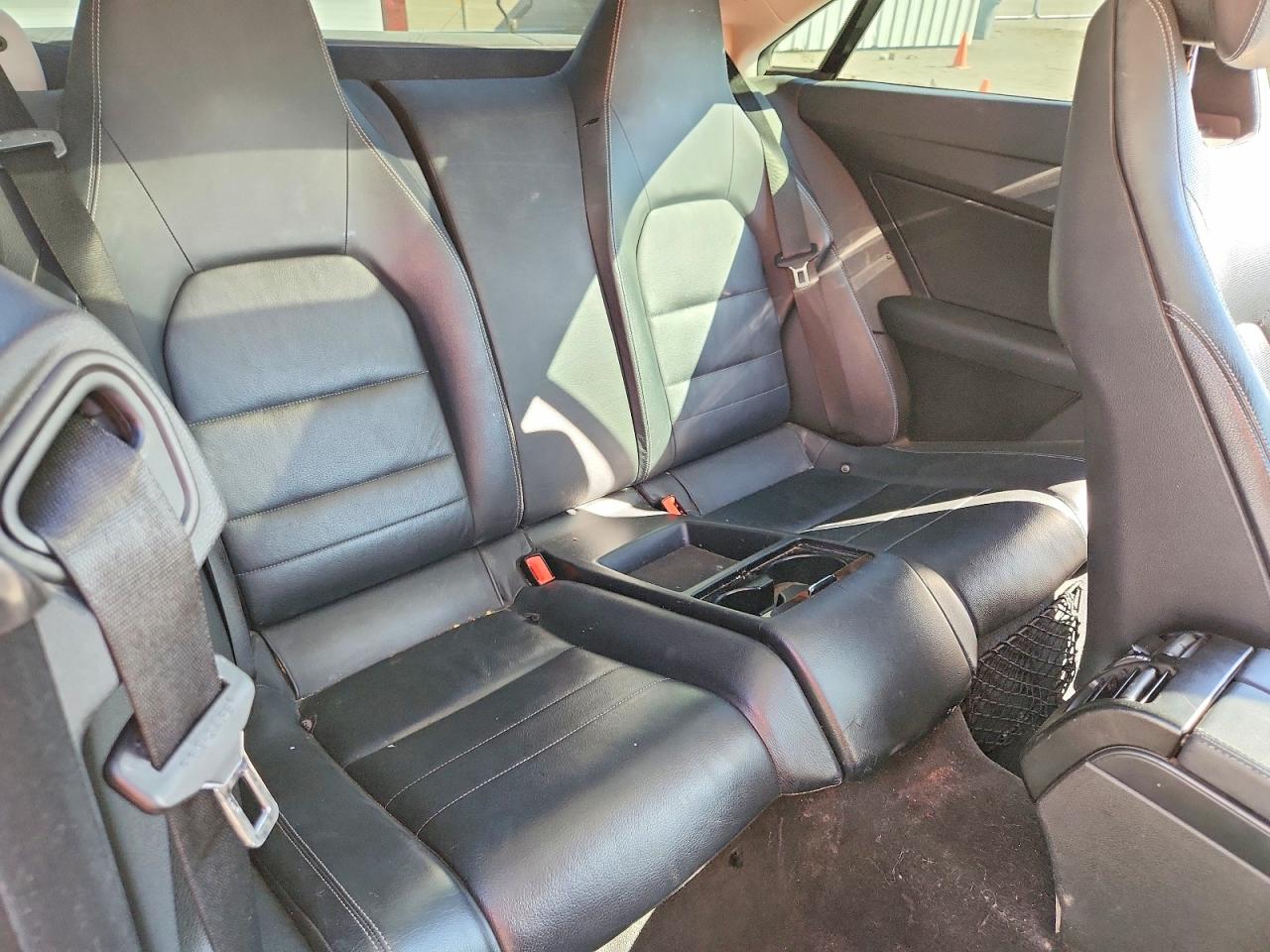 2010 MERCEDES-BENZ E 350 photo 19