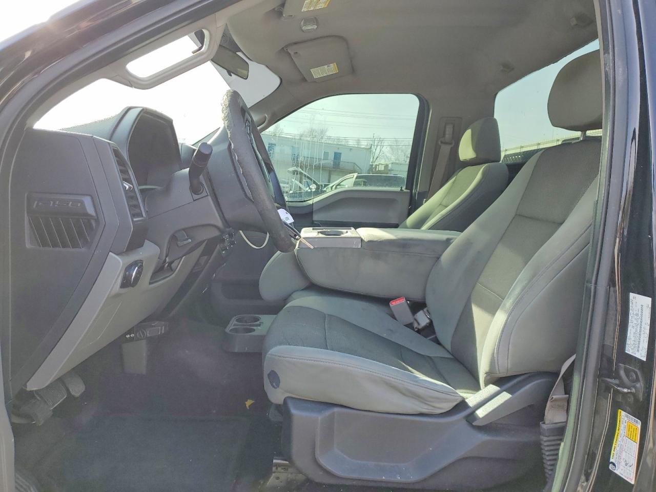 2017 FORD F150 photo 7