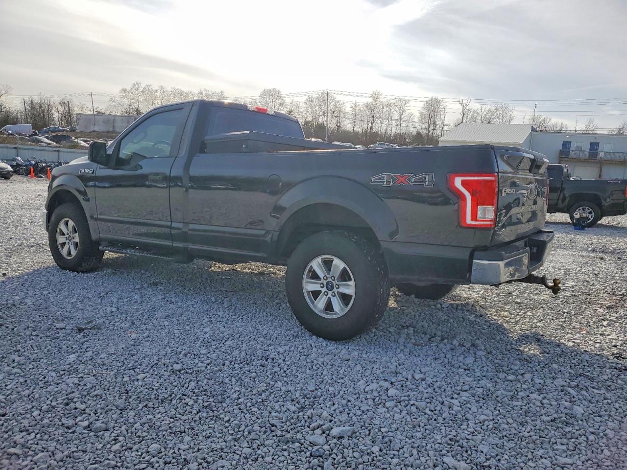 2017 FORD F150 photo 2