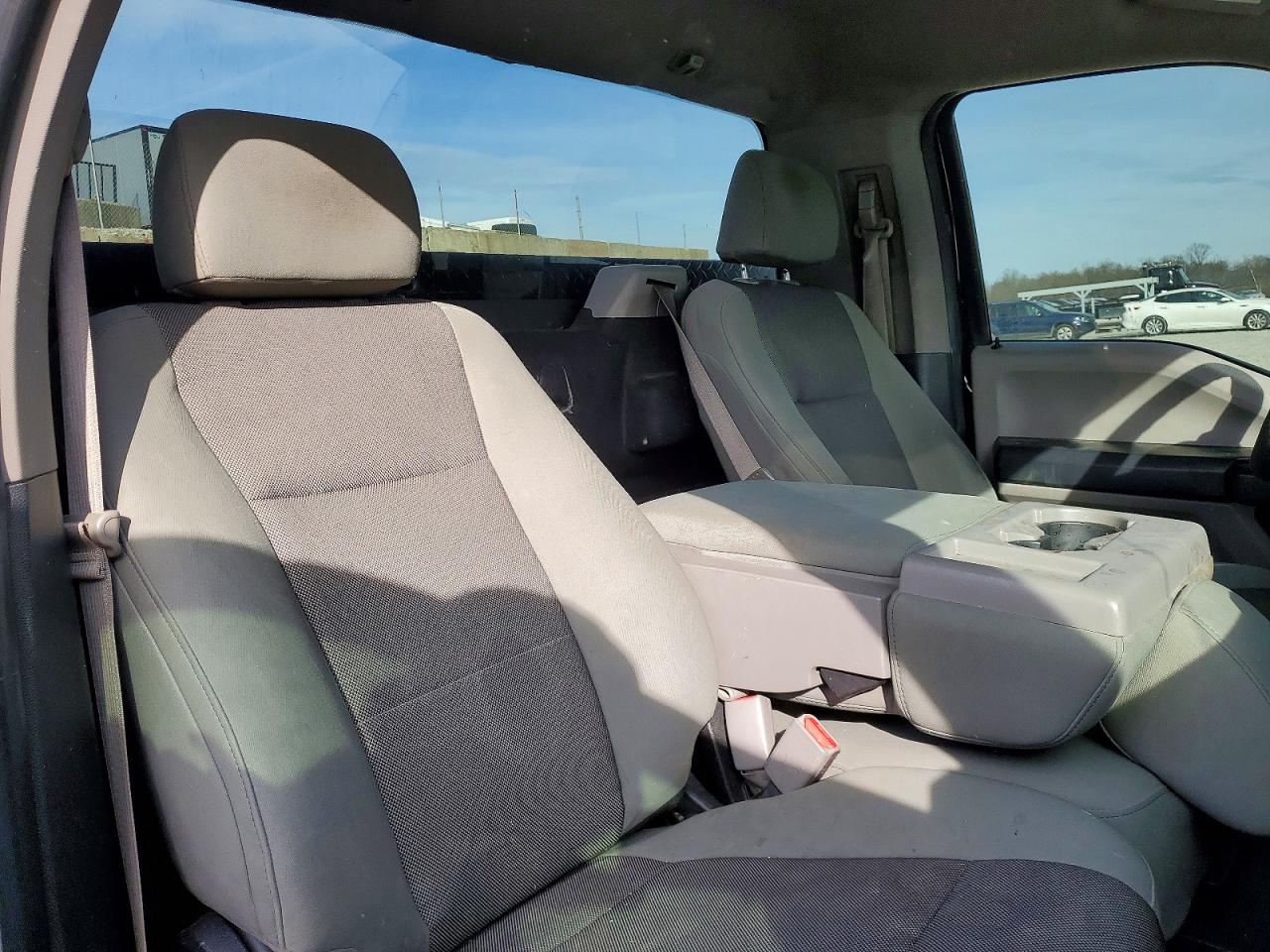2017 FORD F150 photo 10