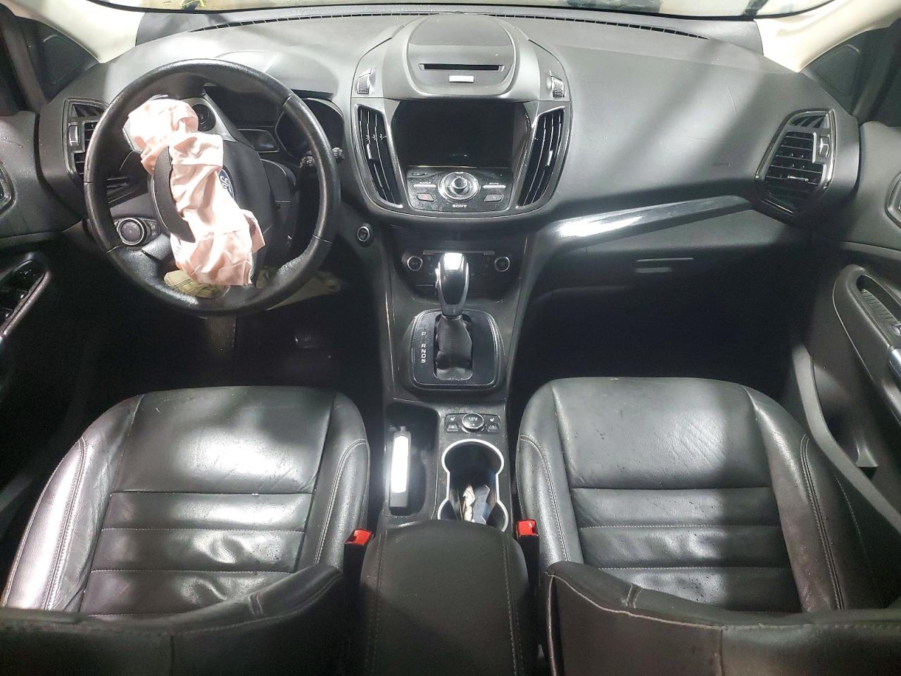 2016 FORD ESCAPE TITANIUM photo 8