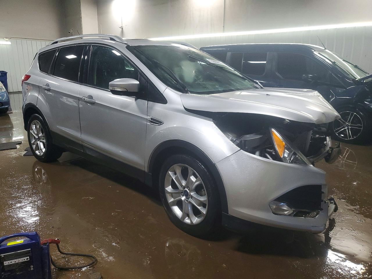 2016 FORD ESCAPE TITANIUM photo 4