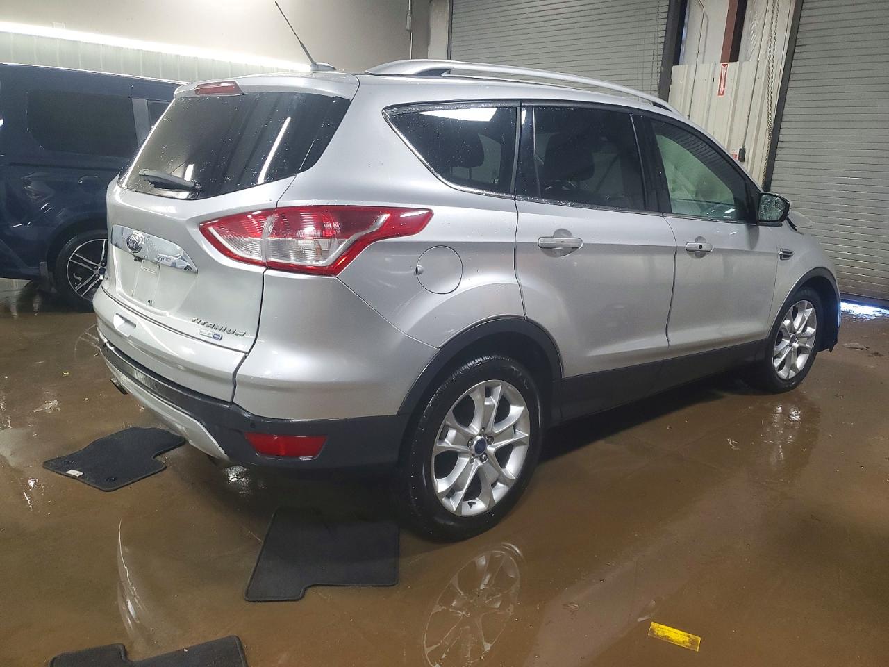 2016 FORD ESCAPE TITANIUM photo 3