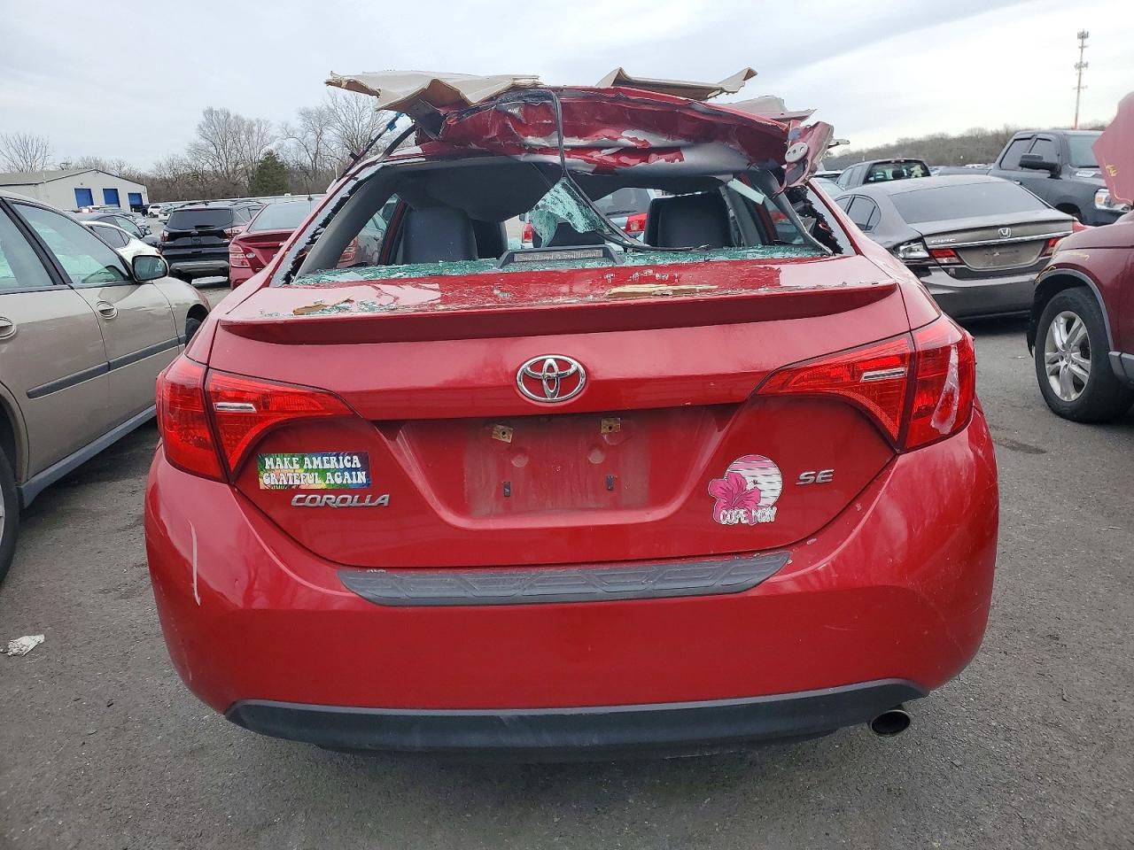 2017 TOYOTA COROLLA SE photo 16