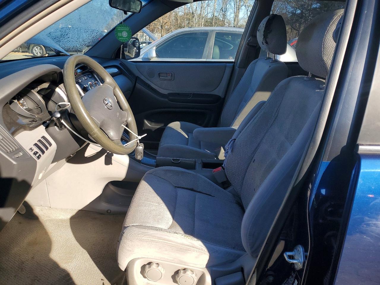 2003 TOYOTA HIGHLANDER photo 7