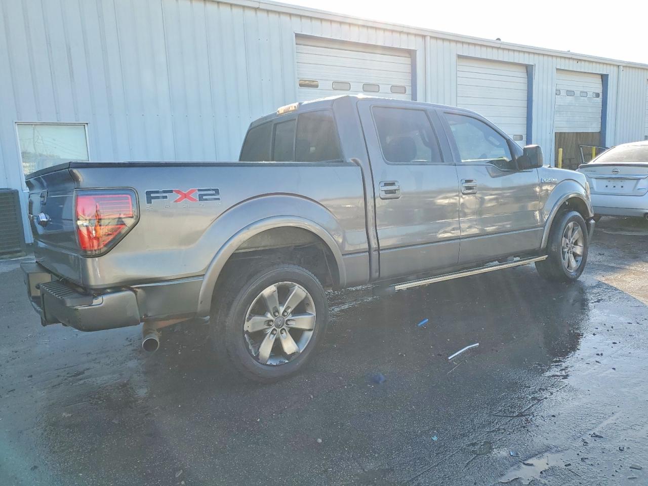 2011 FORD F150 SUPERCREW photo 5