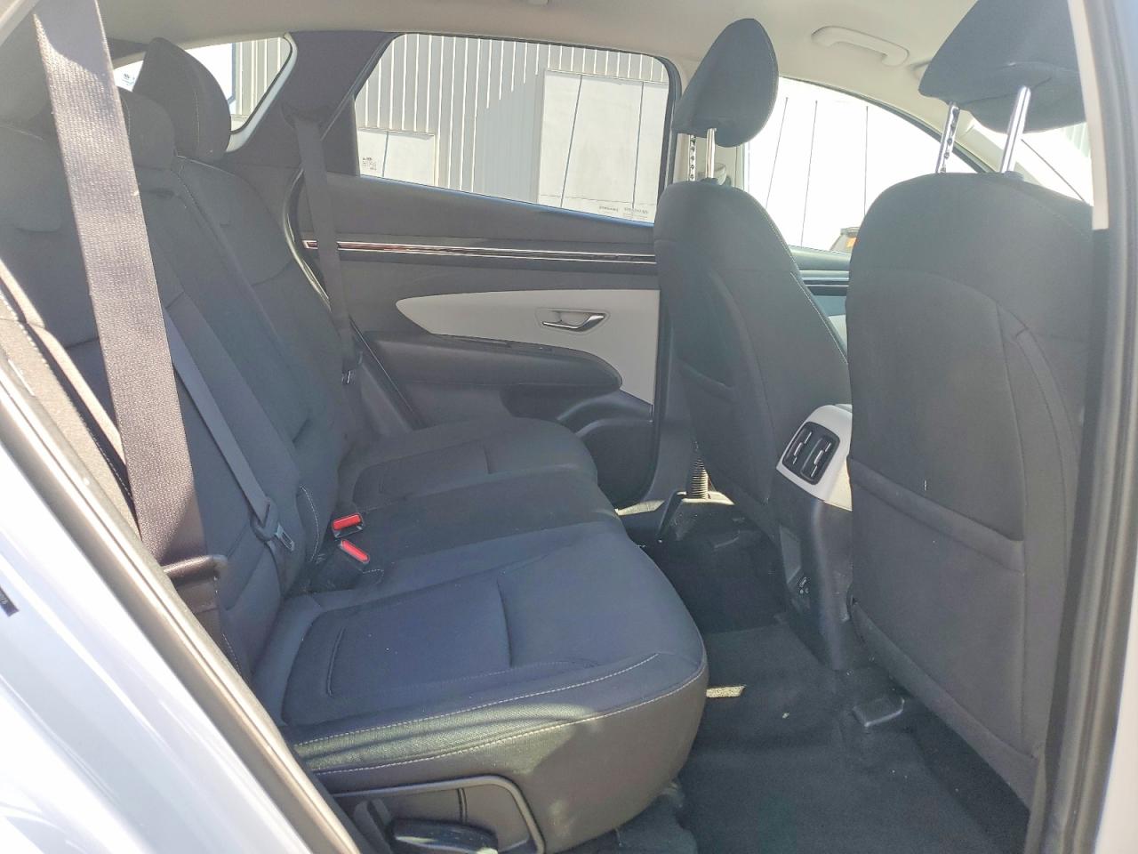 2022 HYUNDAI TUCSON SEL photo 31