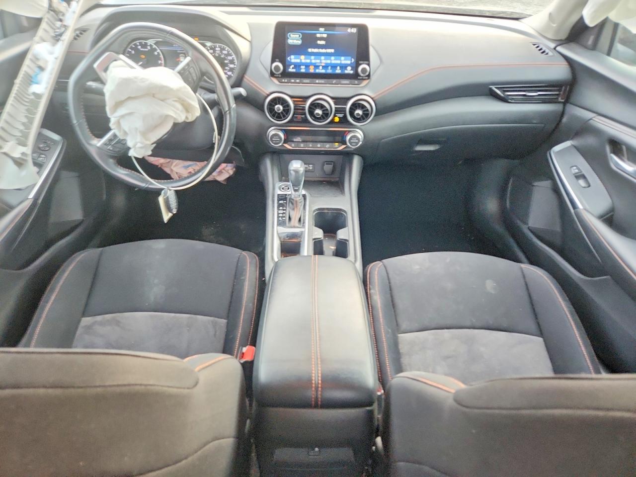 2023 NISSAN SENTRA photo 8