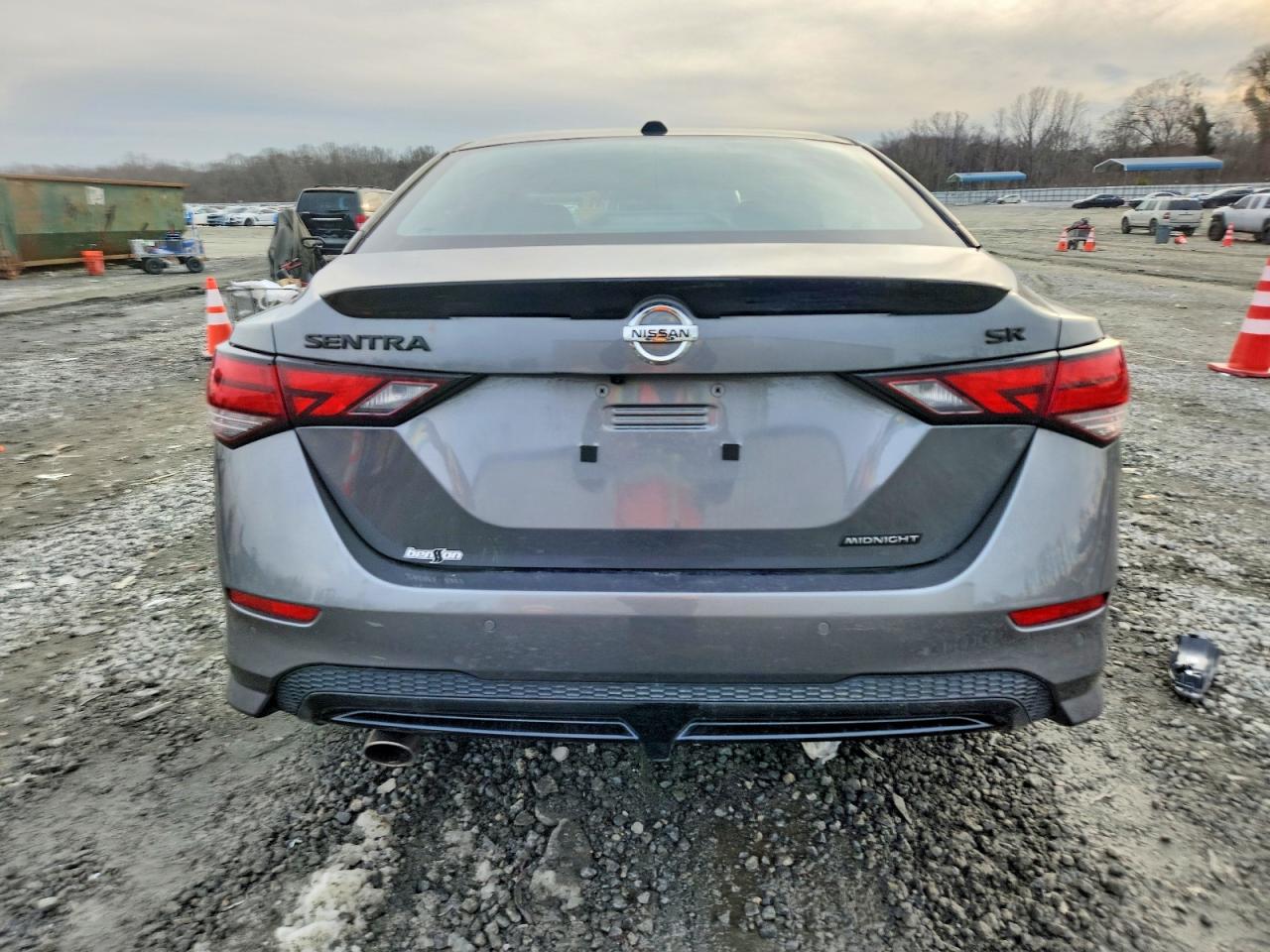 2023 NISSAN SENTRA photo 6