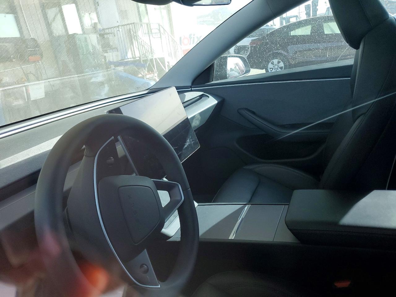 2024 TESLA MODEL 3 photo 9