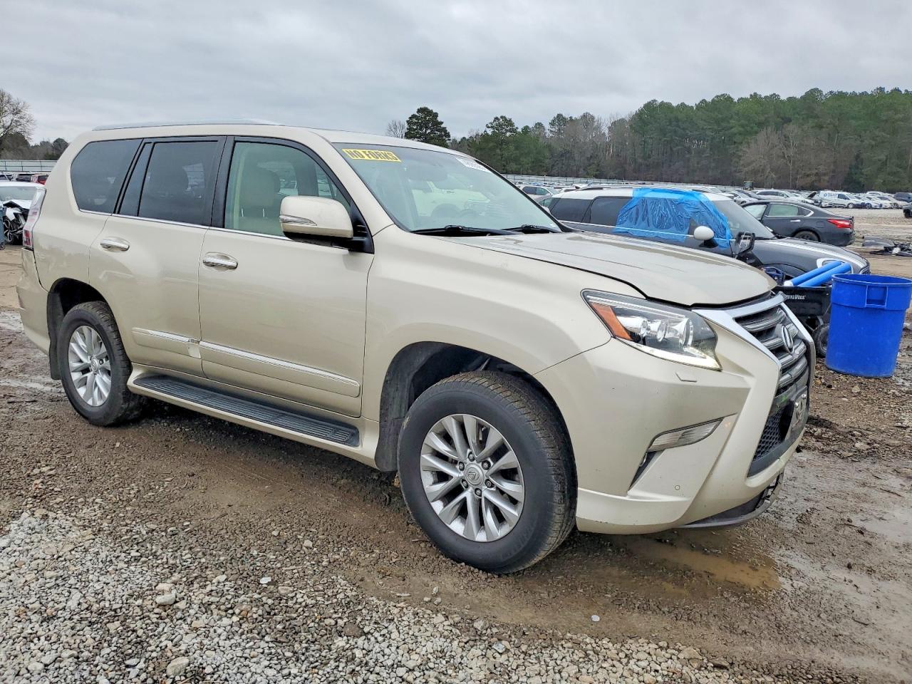 2016 LEXUS GX 460 photo 4