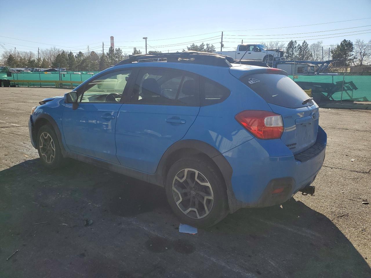 2017 SUBARU CROSSTREK PREMIUM photo 2