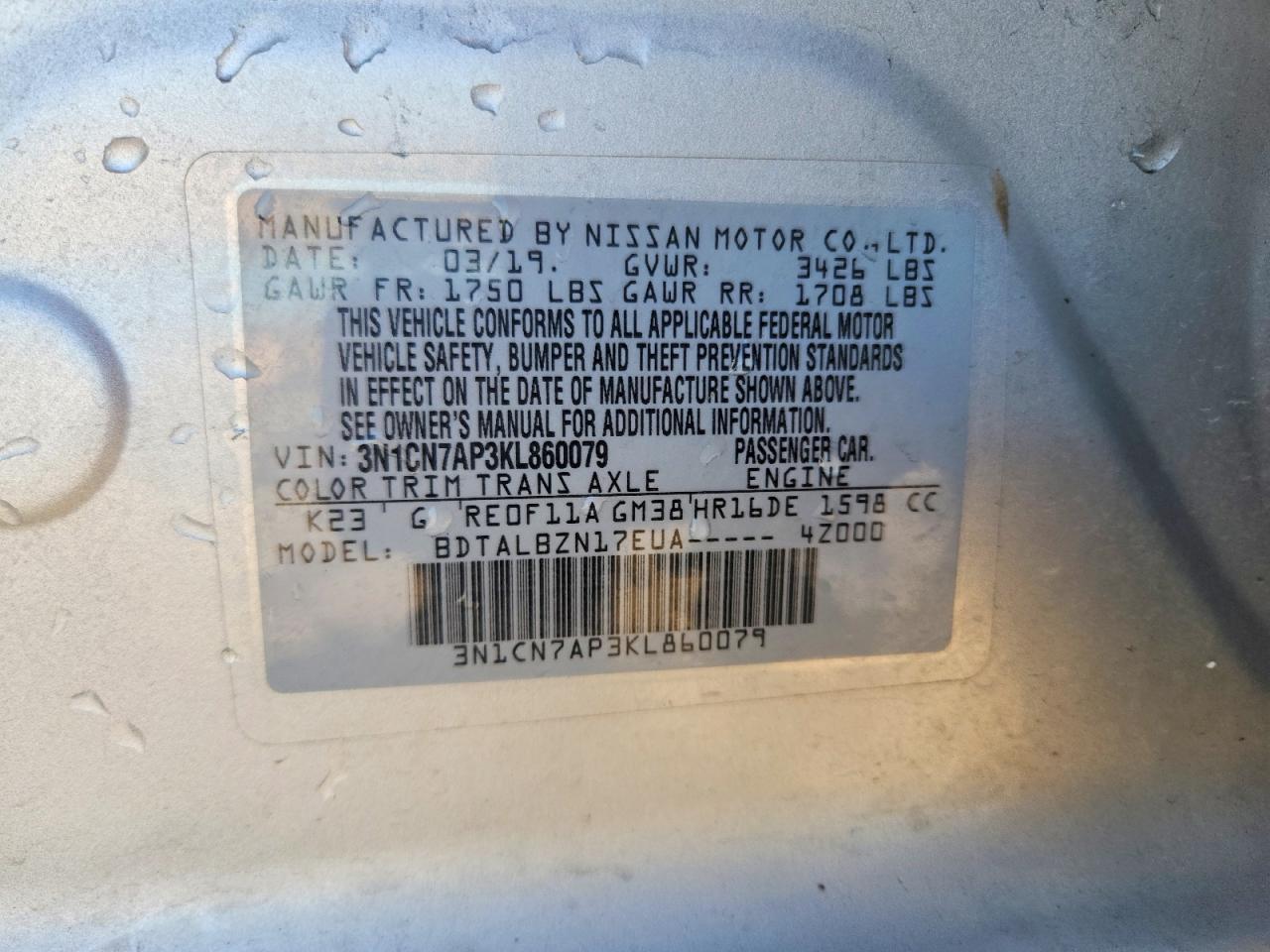 2019 NISSAN VERSA S photo 12