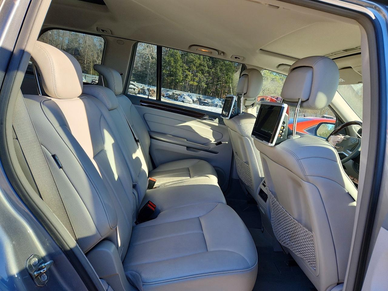 2010 MERCEDES-BENZ GL 450 4MATIC photo 11