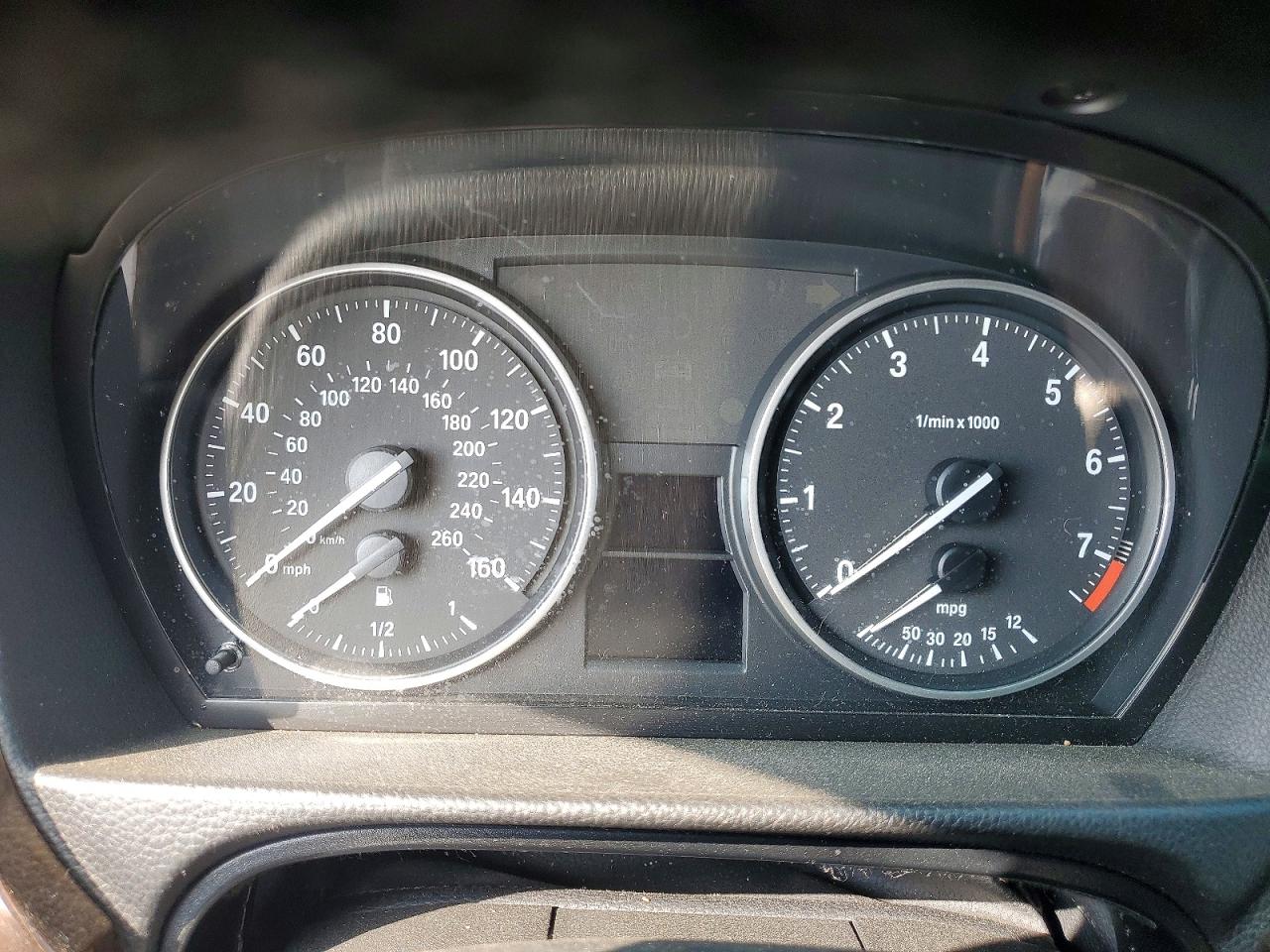 2010 BMW 328 photo 9