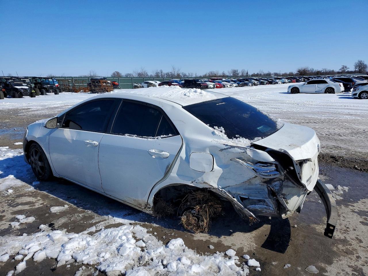 2019 TOYOTA COROLLA L photo 2