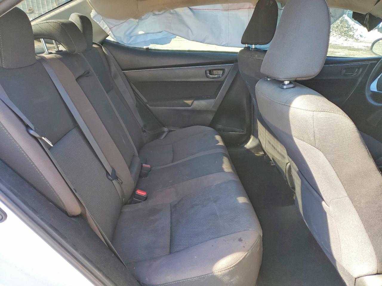 2019 TOYOTA COROLLA L photo 10