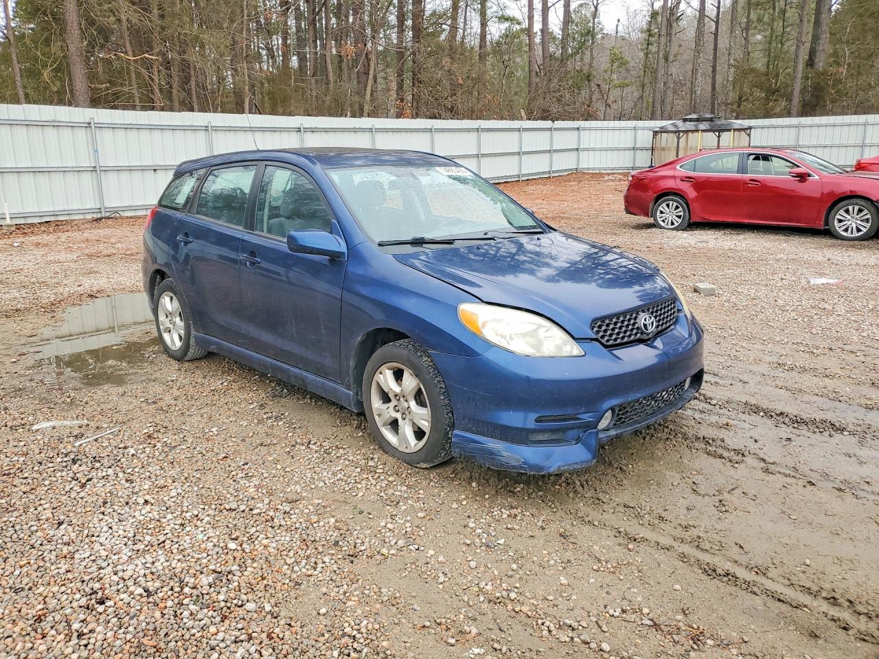2004 TOYOTA COROLLA MATRIX XR photo 7