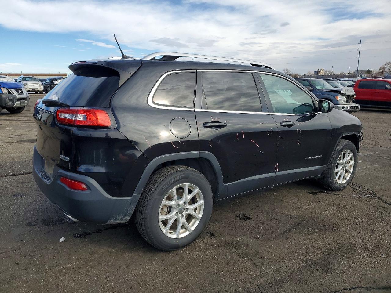 2015 JEEP CHEROKEE LATITUDE photo 5